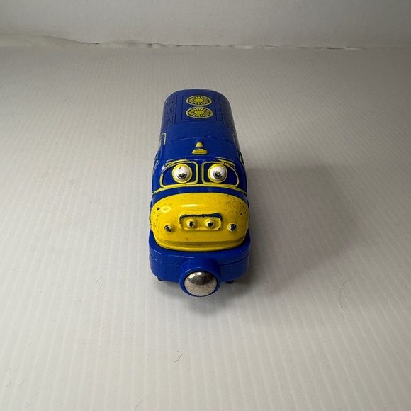 Chuggington BREWSTER Wooden Railway Magnetic Works W/ Thomas The Train 2010 - Picture 1 of 8